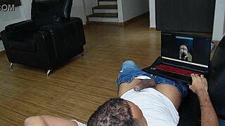 roommate jumps in for wild anal with jennifer play & kitty dj 😈🍑🔥