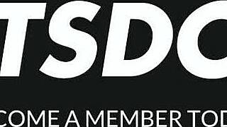 Blindfolded Bonni Gee Moans Ecstatically from Massive Cock Thrusts