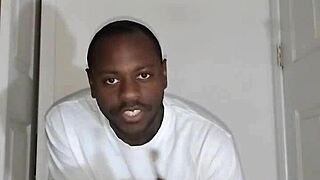 hey, wanna relax, eat bananas, stretch out, and get thankful this holiday?