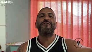 Tirando Leite de Tigre Intense Anal Action Trailer