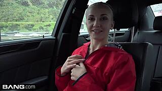 jade amber: pov slam my fit flexible holes outdoors?