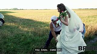 Seductive teen bride in stockings cheats with threesome fuck in car on wedding day.