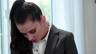 Petite Babe Facesits Lesbian Police Officer