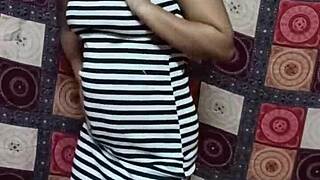 Hey honey watch me dance finger my wet pussy for you