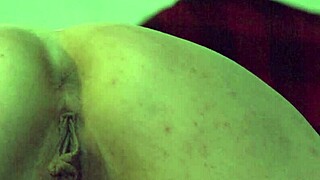 gloved fist stretches slut's pussy wide