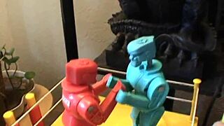 Girlfriend Misty's Close-Up Blowjob Hides Cheating Secrets