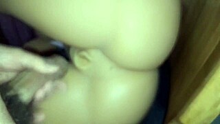 first time devouring juicy gringo pussy in colombia