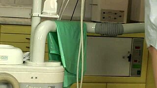 Hey, desperate housewife Lisa seduces for cum fill-up craving