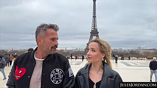 chloe chevalier offers tight ass to manuel ferrara for deep anal gaping