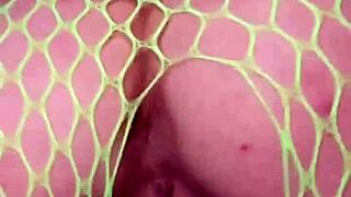 nadia diamo twerks hot ass fishnet slow motion