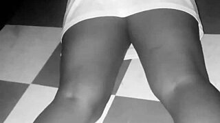 gosh homemade tight pussy looks so inviting