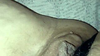 Exhibitionist slips flashing black panties pussy scent pregnant