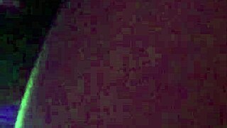 tattooed babe delivers deep ass shaking blowjob action