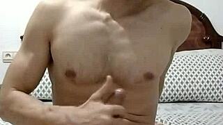 check out this hot guy jerking his big cock and showing ass 😏