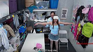 Officer Busts Thief Cum-Faced After Boyfriend Cowgirl Ride Escape