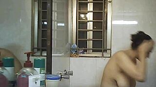 Hidden voyeur spies fat bbw big tits shower bathing