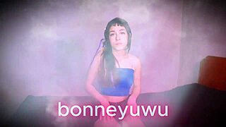 bonneyuwu gets oiled massage turning into hot masturbation fun 💦