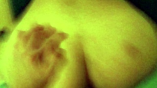 isavid713 gives a blowjob and squirts on big ass