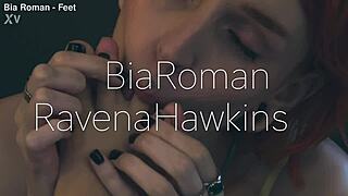 worship my feet and pussy right now