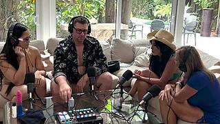 Abi James Cruises with Sunni Daize