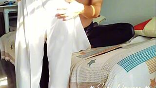 Vietnamese girlfriend's wet pussy tempts in huế heat