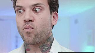 can your cock make aaliyah hadid gag then squirt hard?