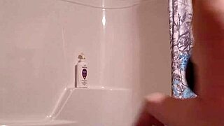 i strip naked outdoors stroking to creampie orgasm before public shower