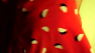 Nurse Lucy Diamond Twerks Fishnets Seductively