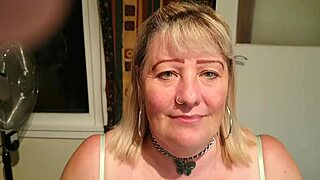 trashy milf kicked hard in cunt by master over and over 😈👊