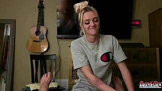 Skinny blonde babe sucks cock hard then rides it wildly 🔥🍆