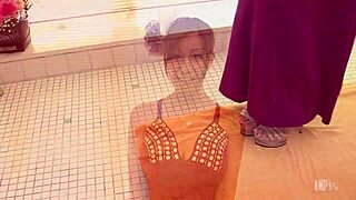 Mature Japanese Chihiro Akiyono Masters Luxurious Soap Princess Tale