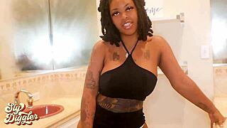 Cleaning Maid Ravishes Spoiled Princess with Huge Ebony Cock