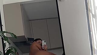 Amateur couple shares intense pussy licking session