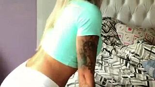 Can you handle this massive ass sitting down?