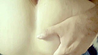 big ass bitch cums soaking her wet pussy hard