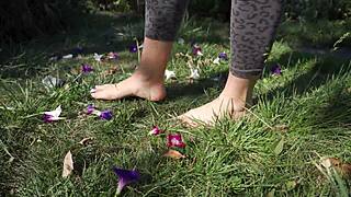 Feel these bare toes crushing flowers in the grass so dirty and teasing!