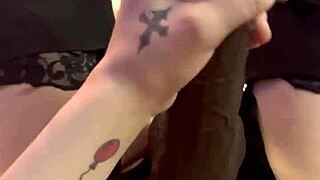 narrates huge strap-on cock teasing close-up with tattooed amateur