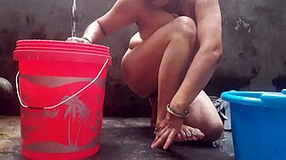 watch wife big tits bath outdoors garden wet pussy