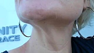 Stranger Hunt on Cruise to Fuck My Pussy Now!