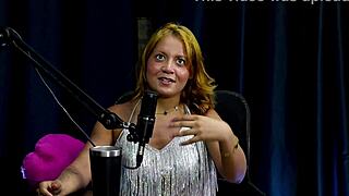 Bruna Ferrari Unleashes Anal Frenzy at Carnival with Two Men Fetiches!