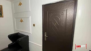 Hotel stud ravished by insatiable cougar's dripping wet pussy cravings