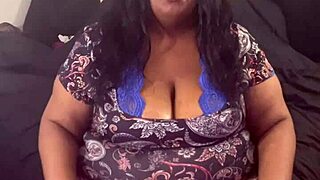 ava knightly loves posing her big tits and clapping ass with buttplug vibes 🎶