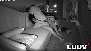 Post-sex shower flash turns into bareback reality show fuck