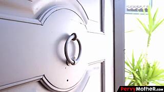 classy milf mom convinces guy to bareback fuck hot teen aaliyah love style 🔥👅