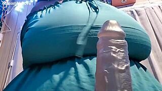 this bbw cock tease shakes huge natural tits everywhere 🍑💦