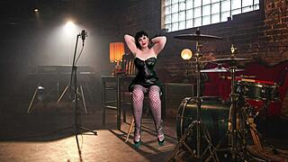 granny carmen rocks double dildo play as metal momma groupie goes wild