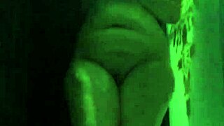 Watch me shower jerking hard in steamy bath