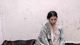 i love giving hot blowjob to skinny arab housewife