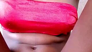 damn, this amateur african babe is pure sexy fire!