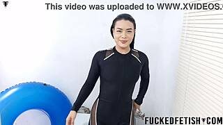 Moonblack's Natural Tits Tease in Bathtub Fetish Pool Play
